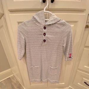 Vineyard Vines swimsuit cover up- girls size 10-12